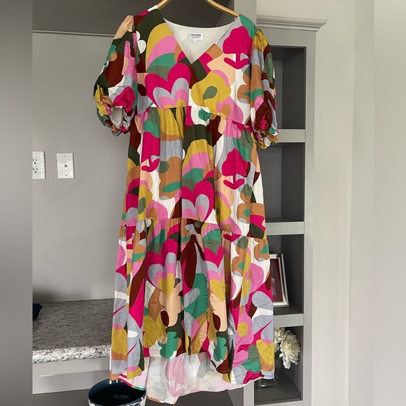 Dresses & Skirts - Adorable oversized dress in graphic design. XL